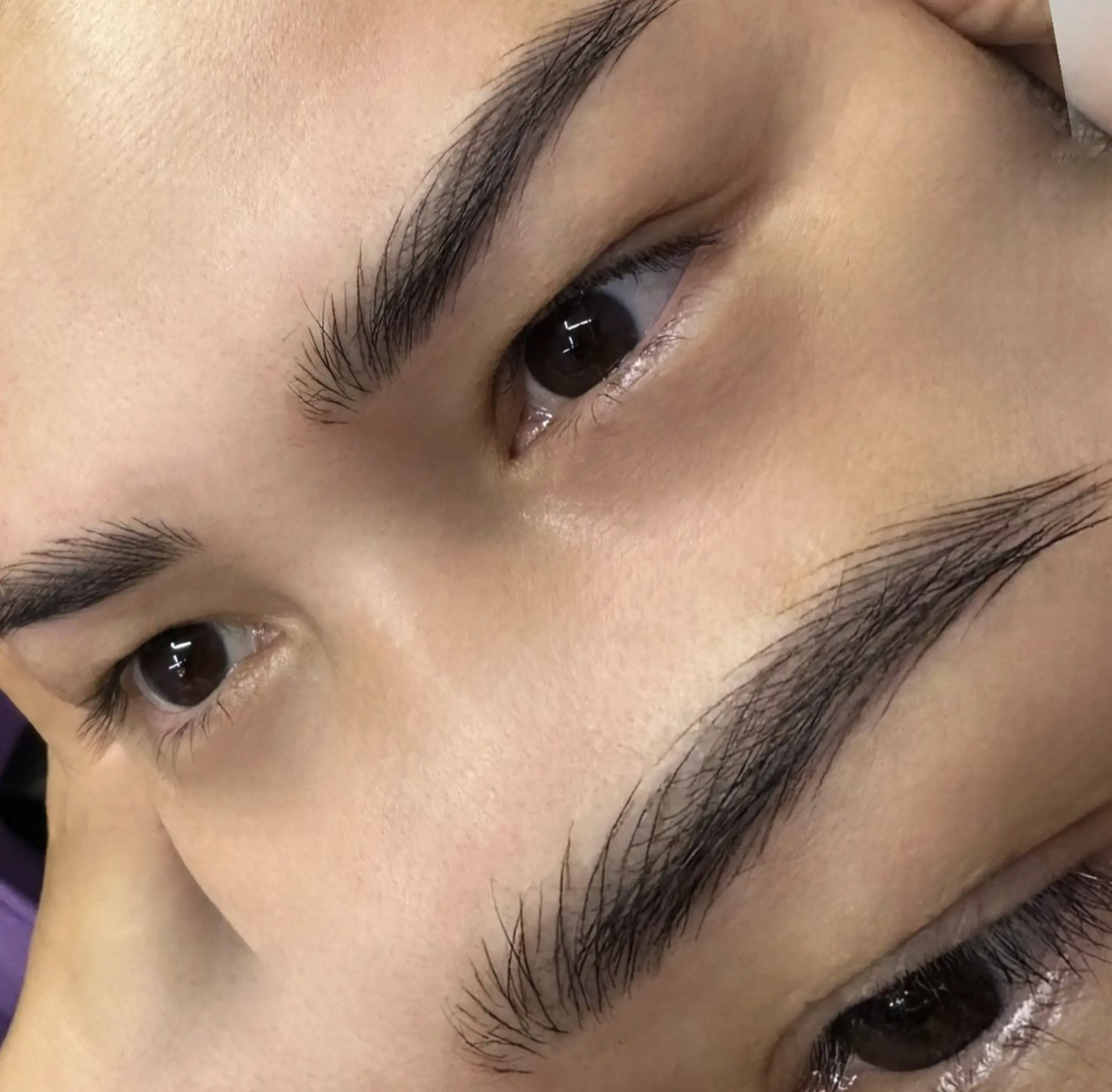 How long does an eyebrow tattoo last?
